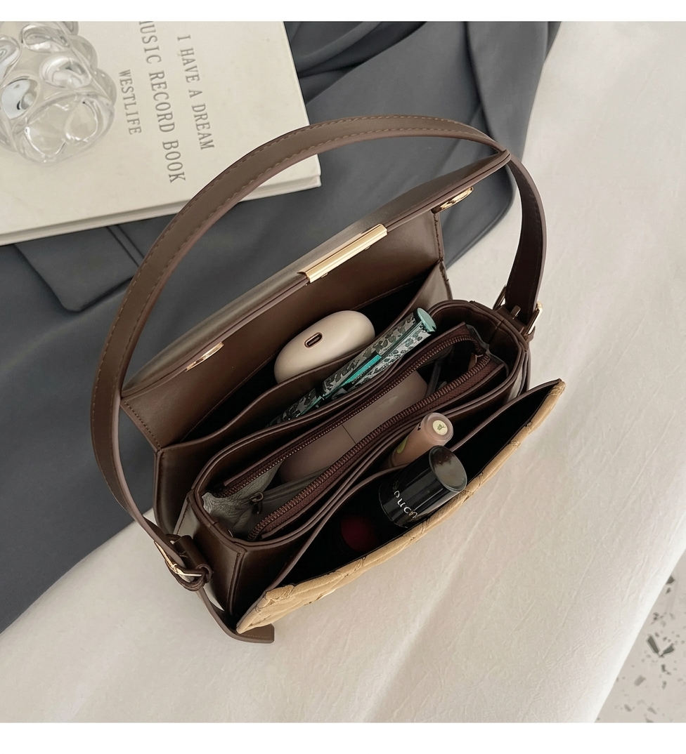 Trendy Elegant Designer Diaper Bag For Women